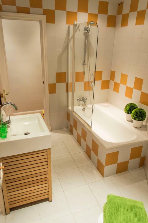 For You Rentals Centro De Madrid Apartment Temporal Lm7 Exterior photo